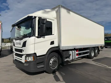 Transportista Camión Scania P360 en Vena Austria